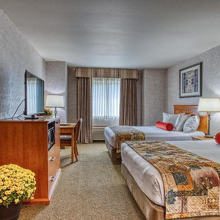 Rory&Ryan Inn Hines Bagian luar foto