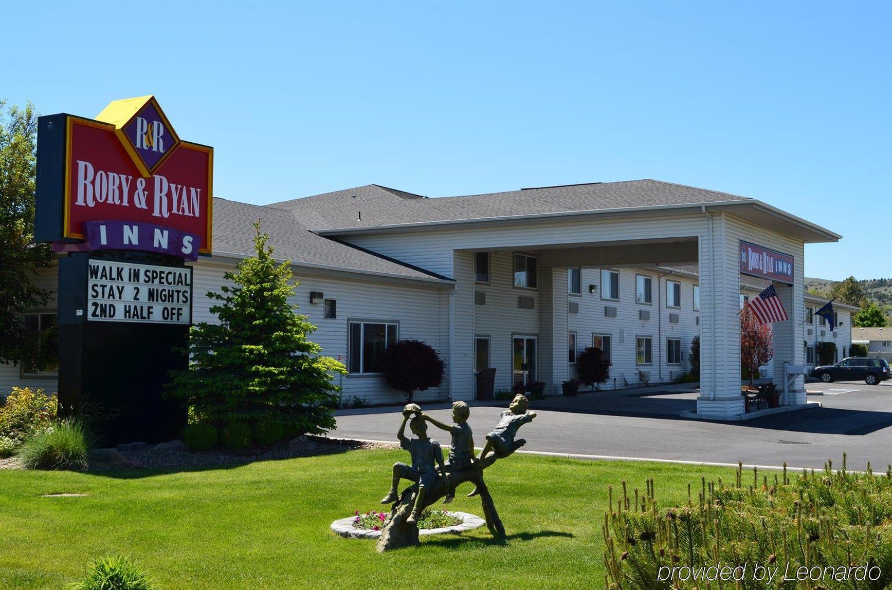Rory&Ryan Inn Hines Bagian luar foto